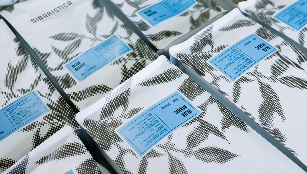 Kemasan kopi branded dengan desain artistik - artikel branding kemasan minuman serbuk Yasma Natura